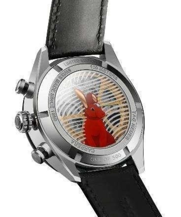 　　泰格豪雅卡莱拉系列兔年计时码表