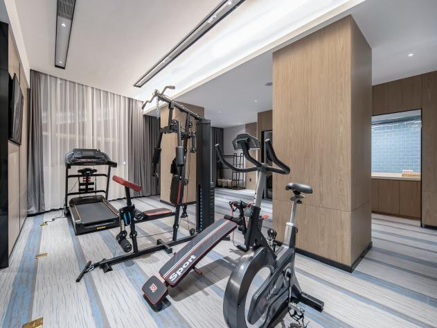 　　宜尚酒店北海升级体验店健身房