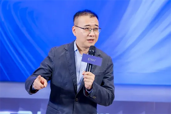 谷元文创科技董事长李勇