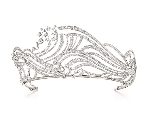 　　CHAUMET瀚海史诗高定珠宝套系 涛澜生辉高定冠冕