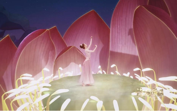 图：舞者孟庆旸通过舞蹈再现出水芙蓉