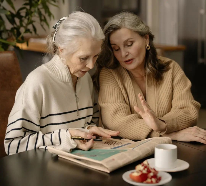 “知识分子风”的概念虽然微妙，却在实用层面有着很高的包容度。| 图源pexels