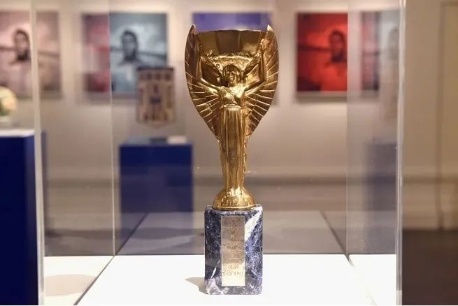 雷米特杯 图源：奥委会官网