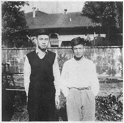 林毓生（1934年8月—2022年11月22日）与他的老师殷海光（1919年12月5日—1969年9月16日）合影。