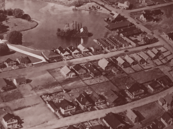 《无用：人类最宝贵的工具？》内页插图。