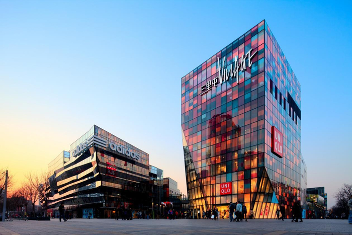 　　图/三里屯village实景拍摄图