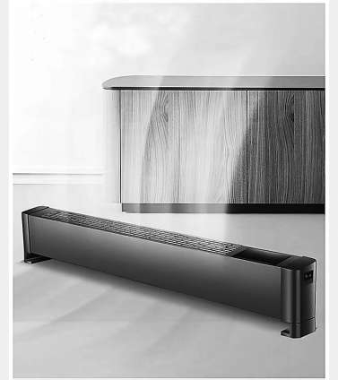 　　图：具有充电宝功能的电暖手宝等新型产品受到人们的喜爱。