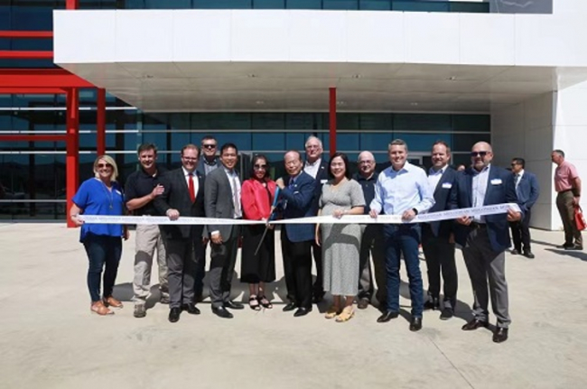 　　仙妮蕾德位于美国得州的全新全球工厂于2022年剪彩并正式投入生产。