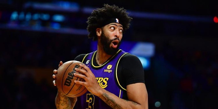 密尔沃基欲限制詹姆斯最后一攻