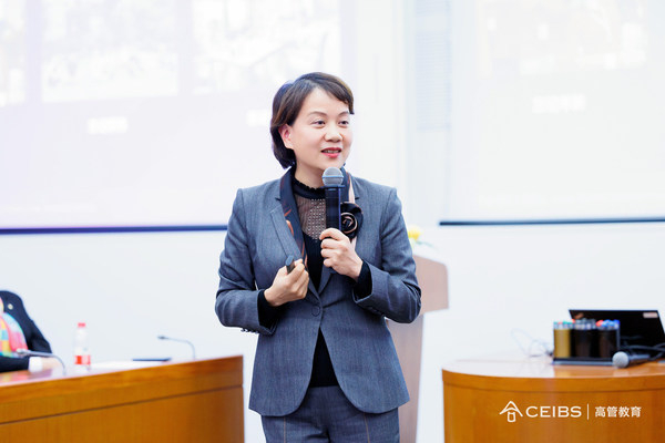 　　周晓乐师姐发言