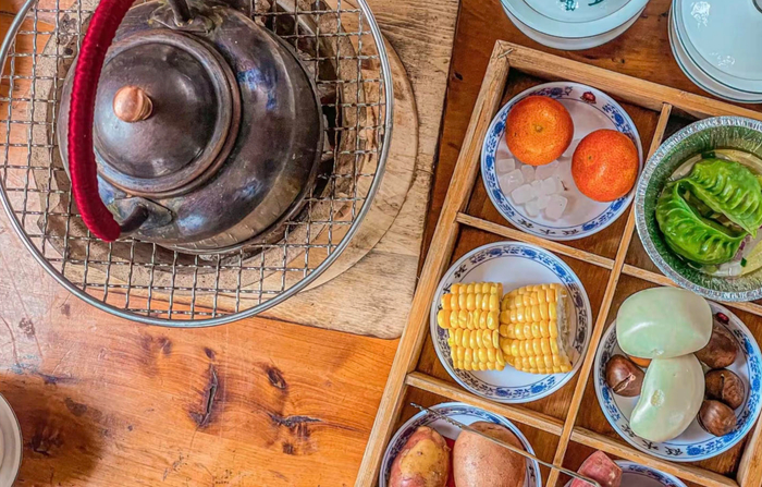 ▲鹤鸣茶社的“围炉煮茶”套餐 图片据网络