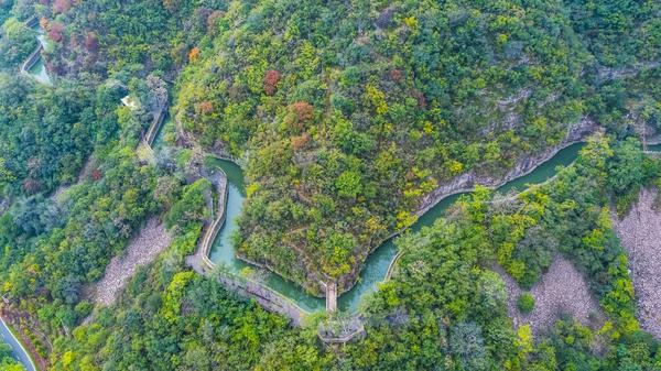 人工天河——红旗渠