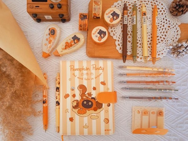 　　晨光推出颜值与功能兼具的“南瓜派对”系列新品