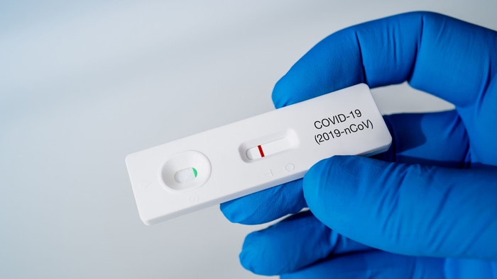 抗原自测试剂的准确度不如核酸检测，但胜在快速、方便。（图源：新加坡政府官网）