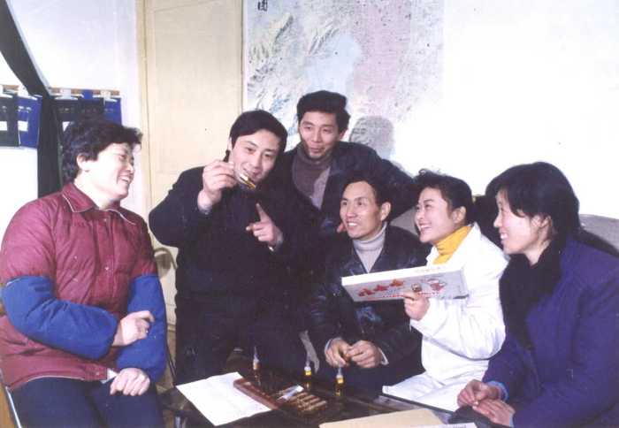 娃哈哈的原始积累来自娃哈哈儿童营养液，“喝了娃哈哈，吃饭就是香”的广告一炮打响/图源：娃哈哈官网