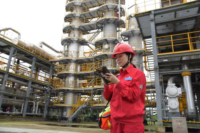 　　图注：深圳硕腾科技产品的户外使用场景