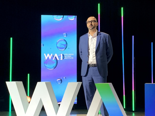 　　澳大利亚保健品行业先驱者Michael Henain现场分享