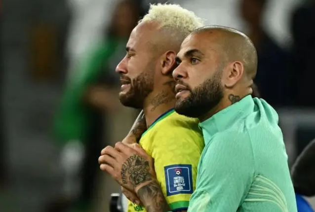 巴西输给克罗地亚后，内马尔哭泣&nbsp; 图源：视觉中国