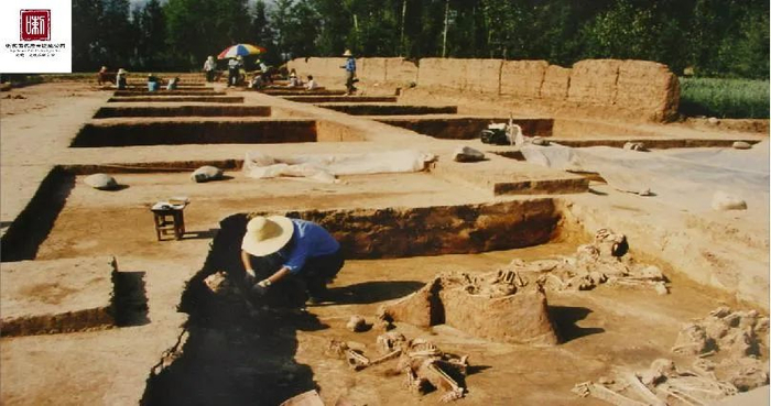 ▲喇家遗址发掘情形。