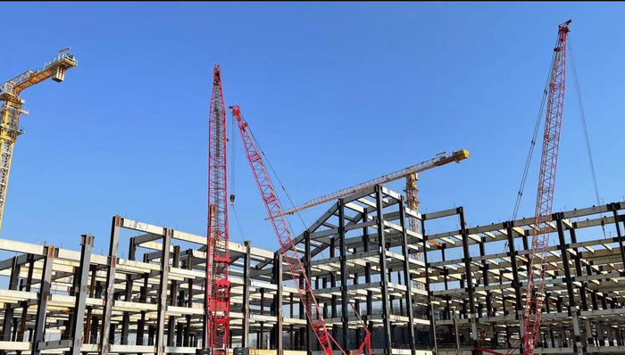 正在搭建的PEC（（部分包覆钢-混凝土））钢框架