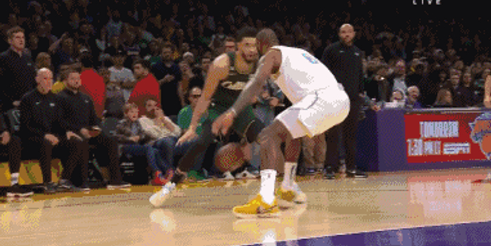 凯尔特人阵容升级剑指总冠军之路