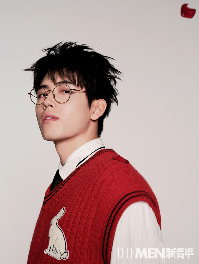　　《ELLEMEN新青年》陈飞宇大片