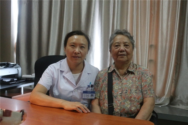 　　周院长与婆婆