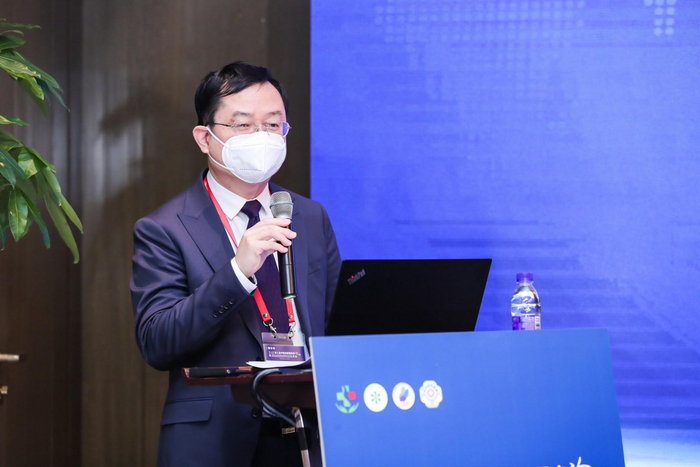 　　中国医药卫生事业发展基金会理事会秘书长常征致辞