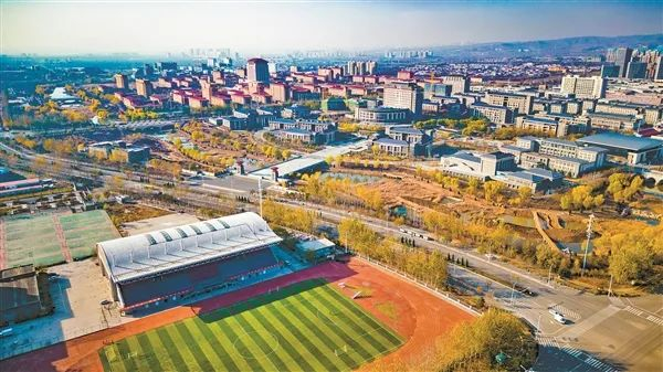 位于晋中的山西大学城正逐步成为太原晋中一体化发展的重要人才储备库。记者 张浩亮 摄