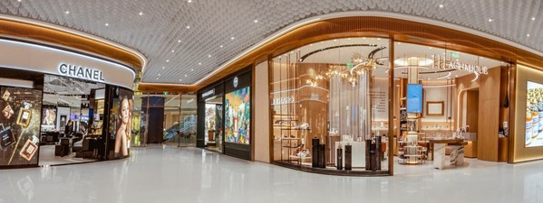 　　成都IFS全新美妆集合地