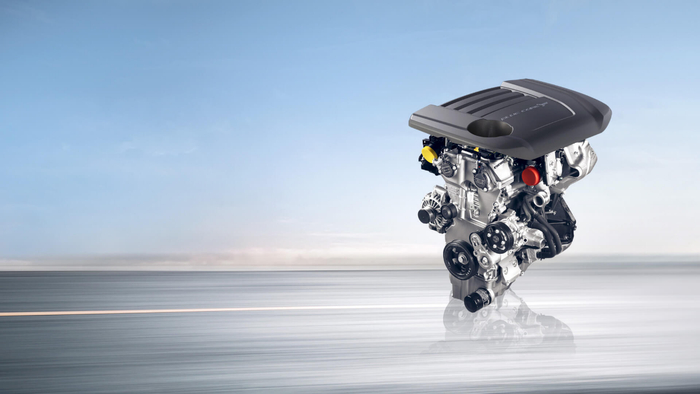 　　长安览拓者搭载的蓝鲸2.0T发动机