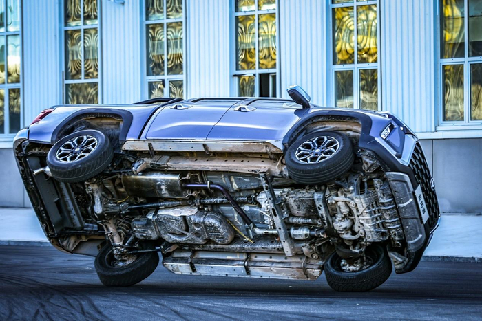 　　长安览拓者底盘特写