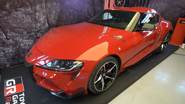 　　TOYOTO SUPRA