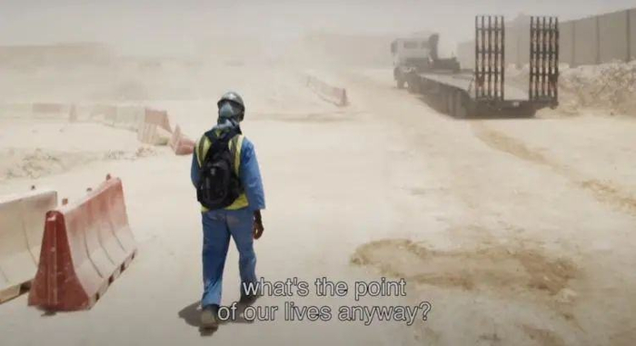 被担保人与担保公司之间也可能被安插了“皮包公司”。/《工人足球杯》剧照