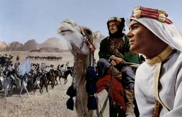 卡法拉制度最早可以追溯到阿拉伯半岛贝都因人的部落社会。/《阿拉伯的劳伦斯》剧照