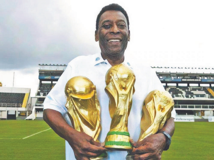     贝利是唯一夺得三次世界杯的球王