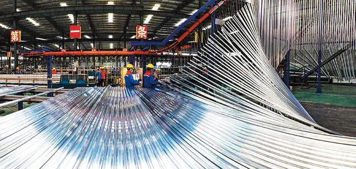 六盘水水城经开区铝产业集群铝材加工生产线（2020年8月摄） 孙大方摄