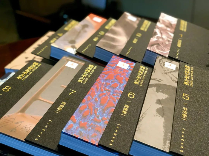 ▲ “韩美林艺术大系”