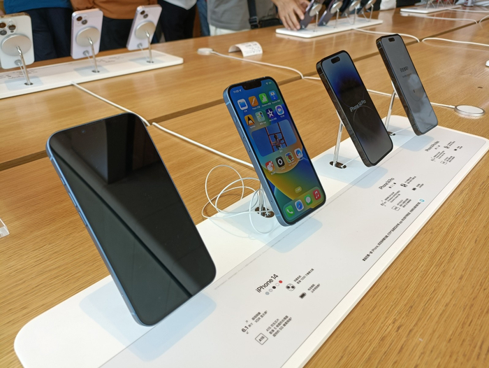 苹果iPhone14系列。