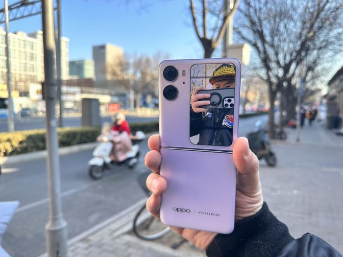  图源：品玩 LU摄