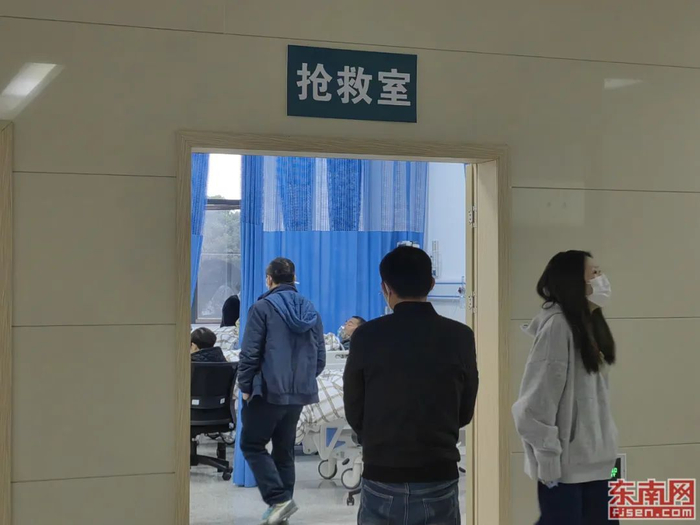 协和医院旗山院区急诊中心抢救室 东南网记者 冯川叶 摄 
