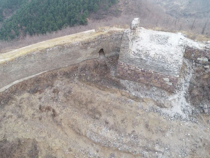 “暗门家族”中最为隐秘的突门遗存