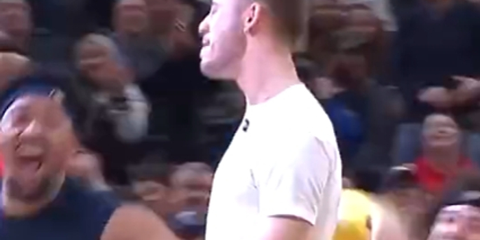 实时直播呈现每一分的激烈争夺