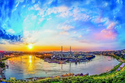     九龙半岛是重庆长江文化艺术湾区的重要组成部分。杨孟摄