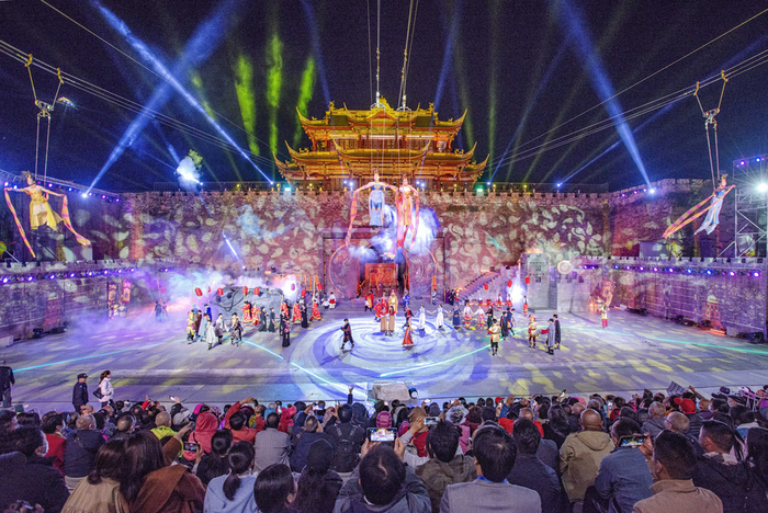 　　《大唐松州·瓮城传奇》实景演绎