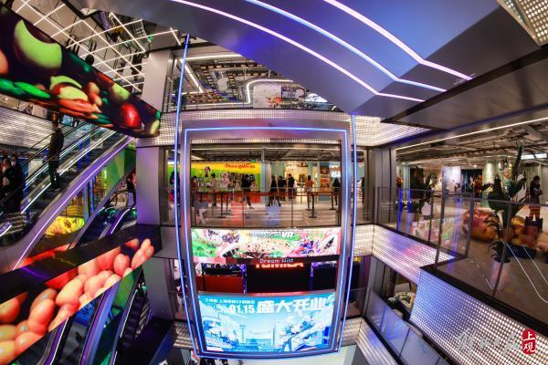 聚焦次元文化：百联ZX创趣场亮相南京路步行街众多品牌首店旗舰店入驻_