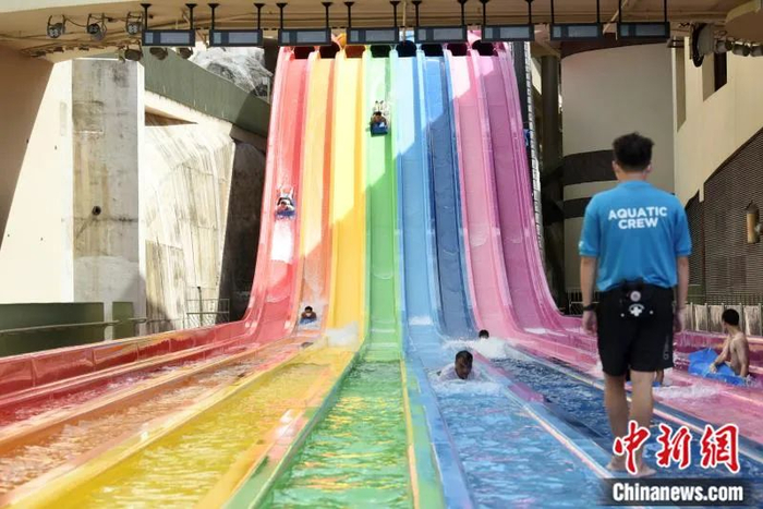 香港海洋公园水上乐园。李志华 摄