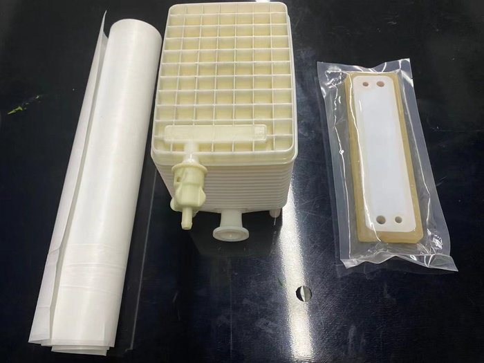 &nbsp; &nbsp; &nbsp; &nbsp; &nbsp; &nbsp; 图为过滤膜、除病毒过滤器、超滤膜包