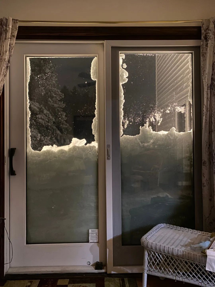 美国纽约州遭遇冬季风暴 新华社发（吕雪虹 摄）