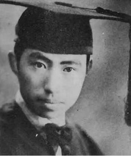 　　黄耀曾：做研究要有三个口袋